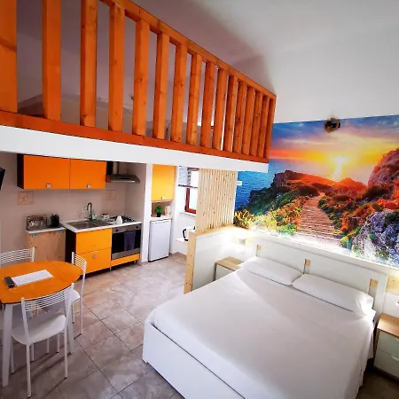 Guru House B&B Apartments Milazzo Exterior photo