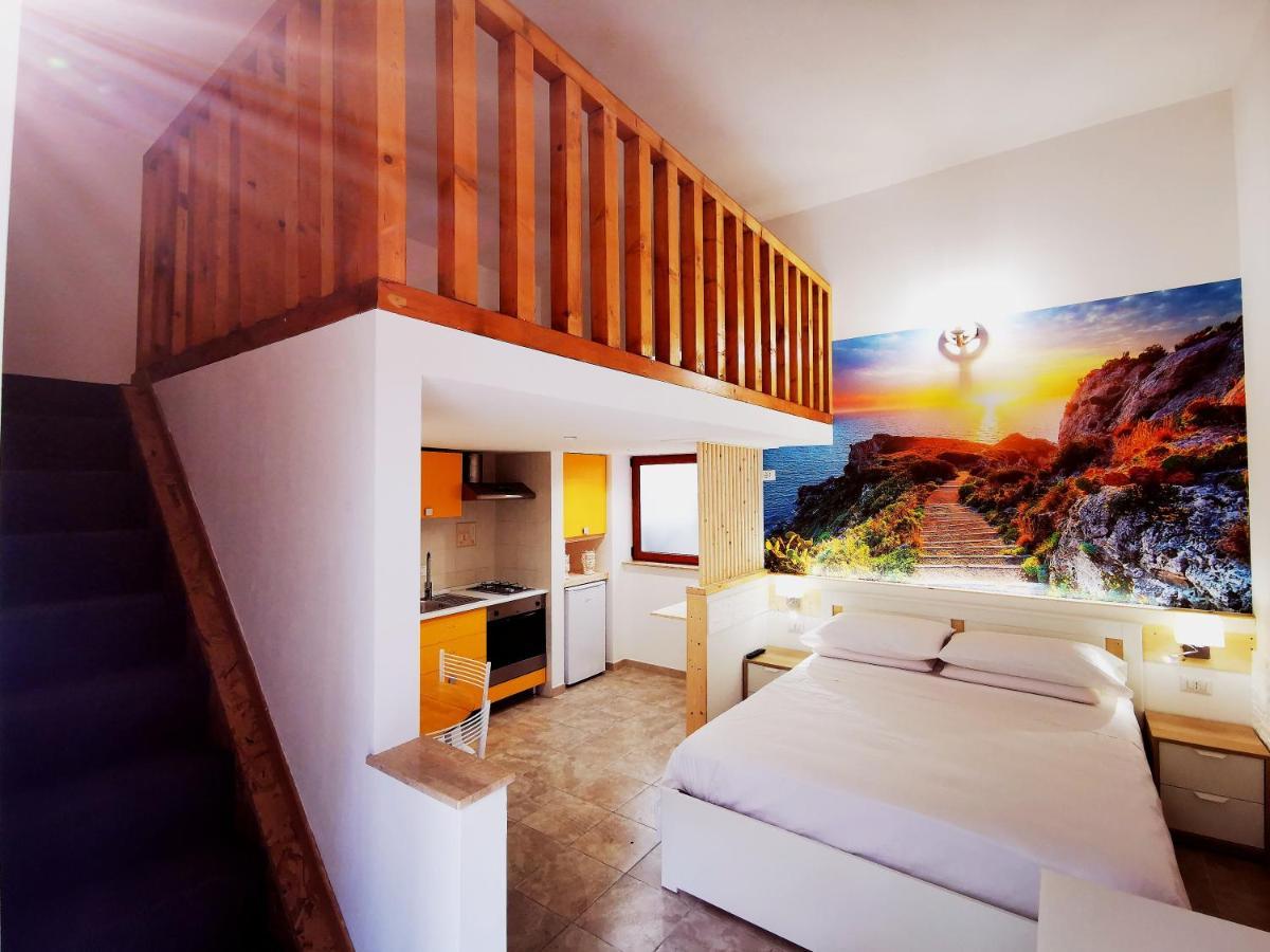 Guru House * Milazzo